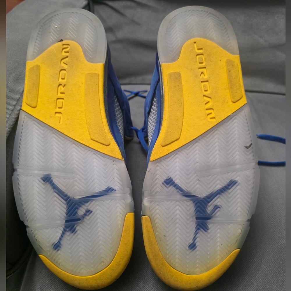 Air Jordan 5 Retro Jsp Laney Varsity Royal Shoes - Picture 4 of 5